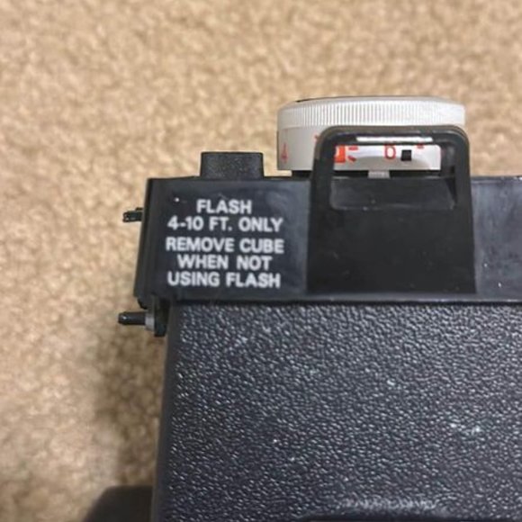 Polaroid Square Shooter 2 With Original Strap - Picture 4 of 8